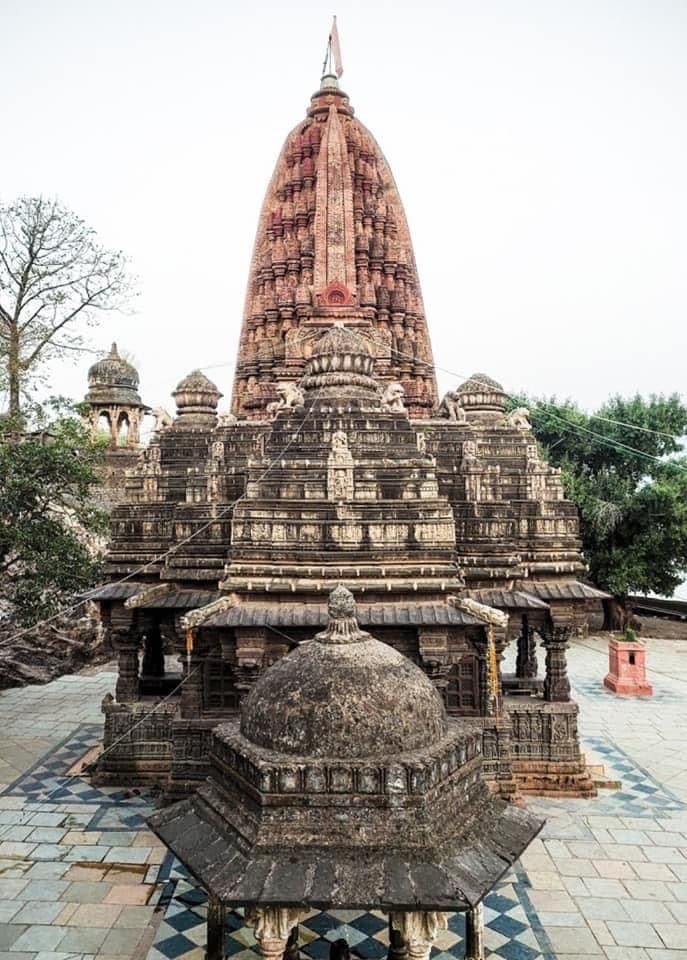 Ujjain Omkareshwar Jyotirlinga Tour Package - image 9
