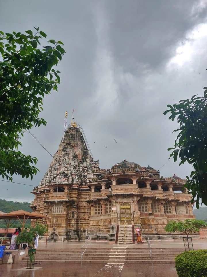 Ujjain Omkareshwar Jyotirlinga Tour Package - image 10